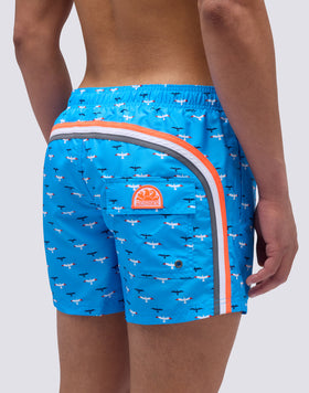 COSTUME DA BAGNO CORTO VITA ELASTICATA IN POLIESTERE RICICLATO CON STAMPA GABBIANI