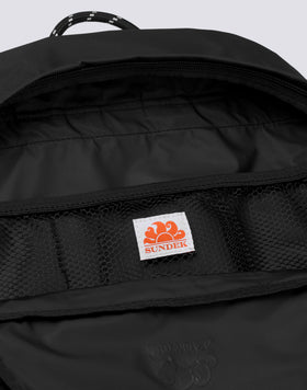 MOCHILA CON CORDONES EN TEJIDO RIPSTOP