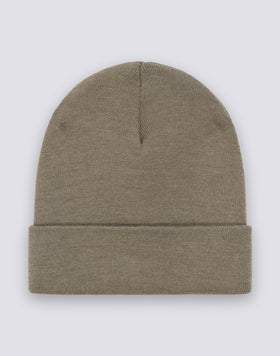 BEANIE WITH PATCH