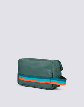 BEAUTY CASE WITH RAINBOW DETAILS