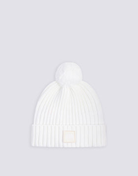 GORRO CON POMPÓN
