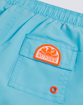 BAÑADOR NIÑO CORTO CON CINTURA ELÁSTICA ICONIC TAFFETA CON PIPING