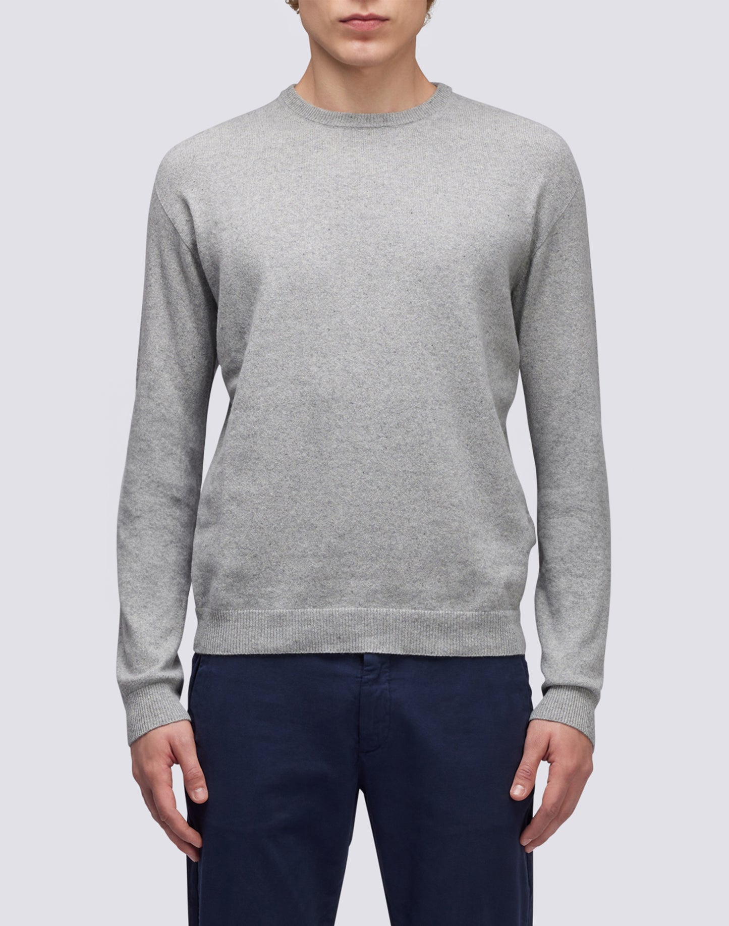 CREW NECK CASHMERE BLEND SWEATER