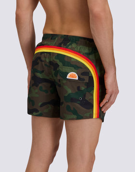 BAÑADOR CORTO CON CINTURA ELÁSTICA Y ESTAMPADO DE CAMUFLAJE EN POLIÉSTER RECICLADO REPREVE®