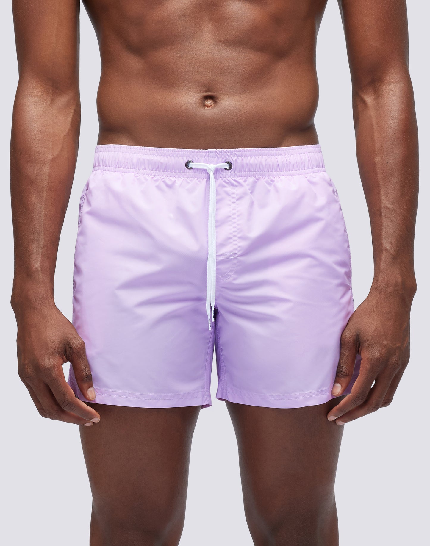 ICONIC TAFFETA STRETCH WAIST SHORT SWIM TRUNKS