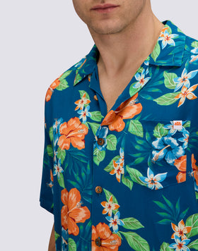 CAMISA DE HOMBRE ESTAMPADA EN VISCOSA POPELÍN