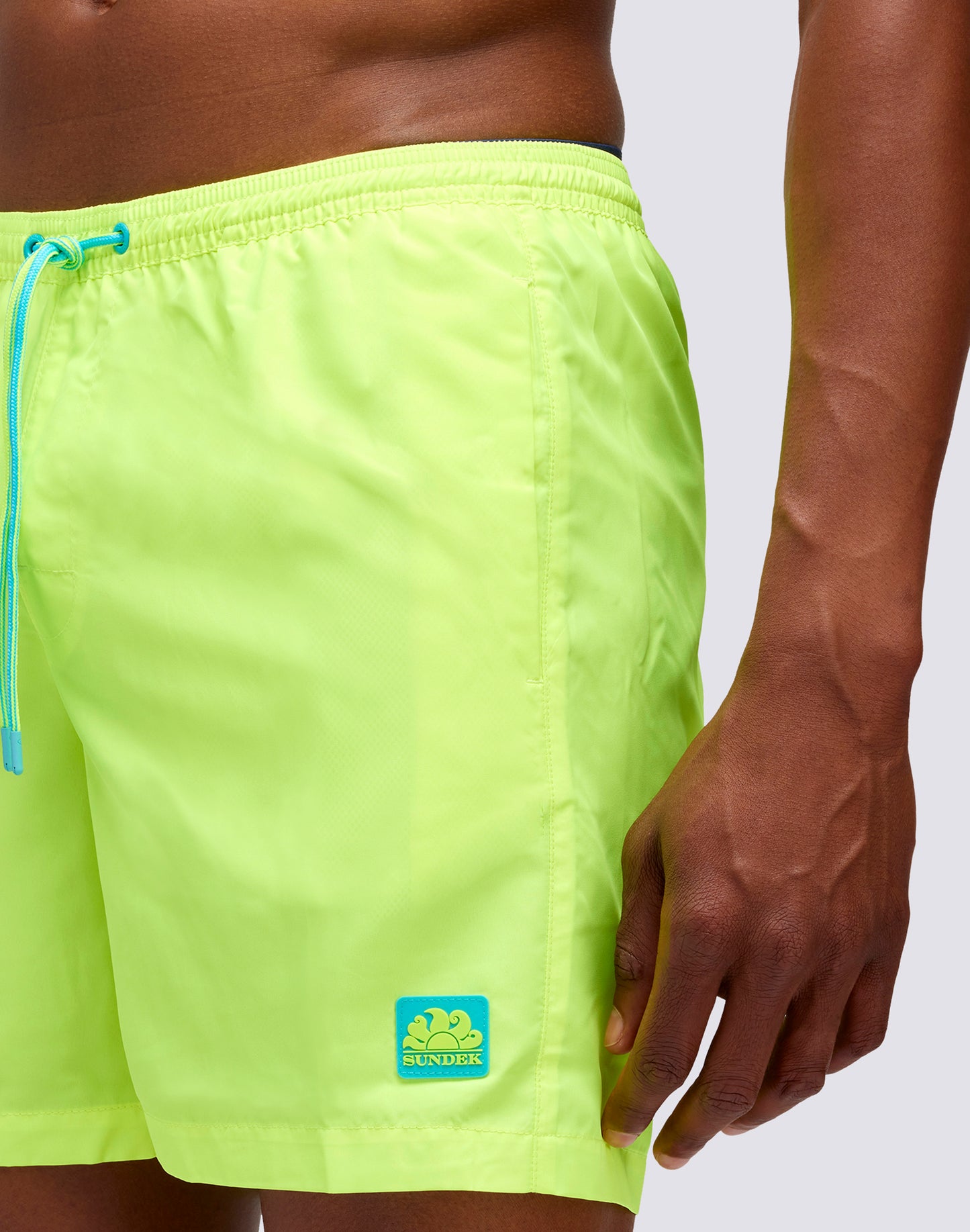 MEDIUM ELASTICATED WAIST LIGHT POLY SWIMSHORTS