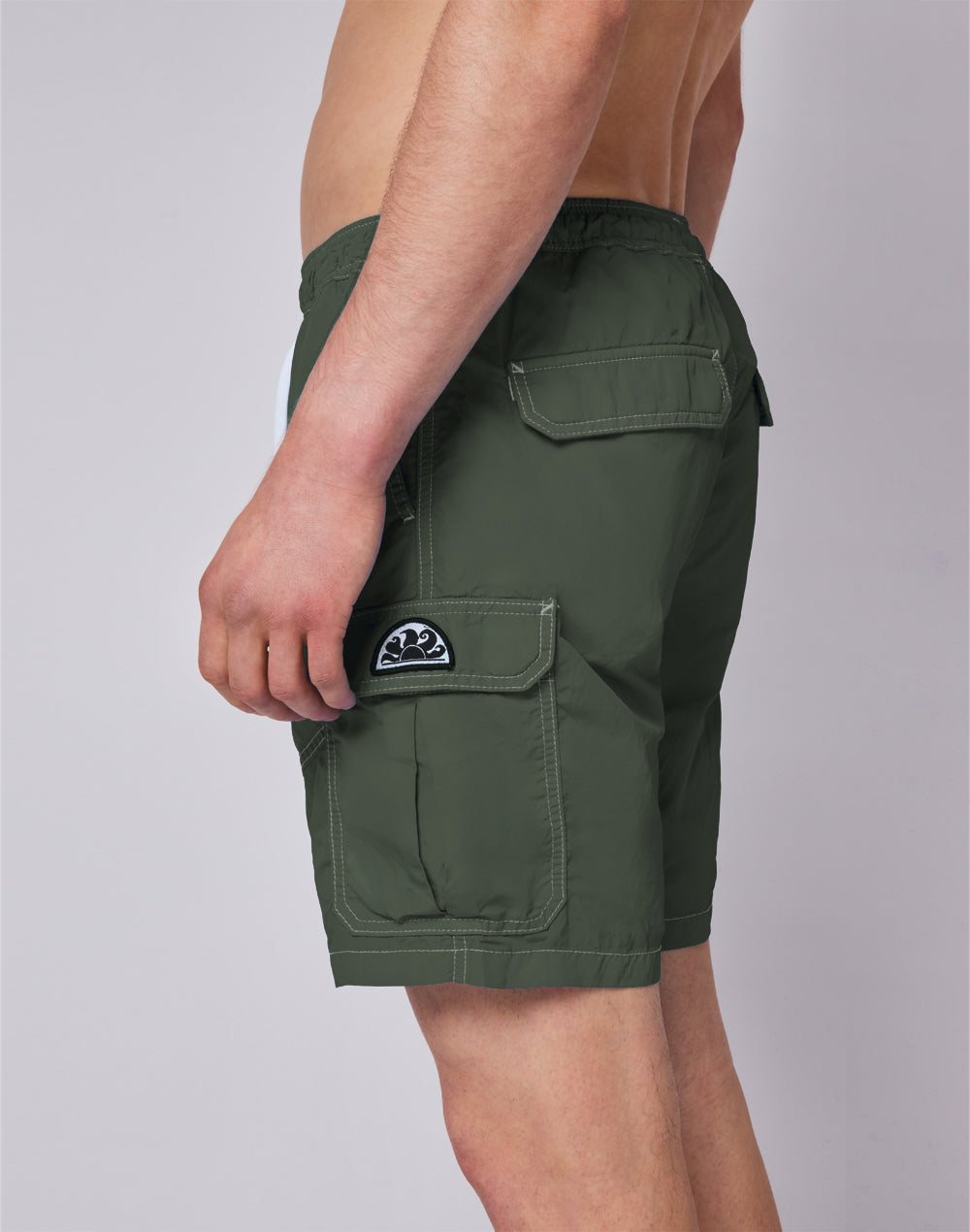 SHORT CARGO EN TISSU À SÉCHAGE RAPIDE