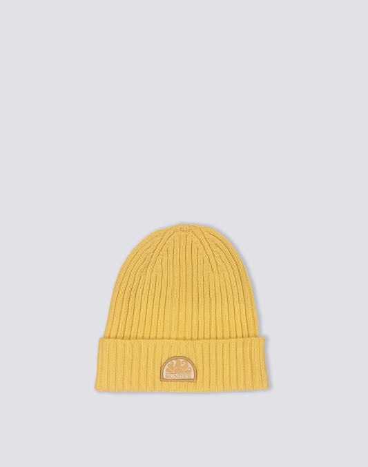 BEANIE WITH ICONIC PATCH