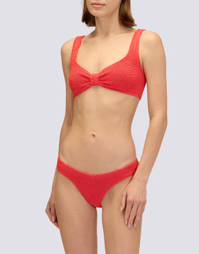 HIGH-WAISTED HIGH-CUT BOTTOMS IN EMBOSSED FABRIC