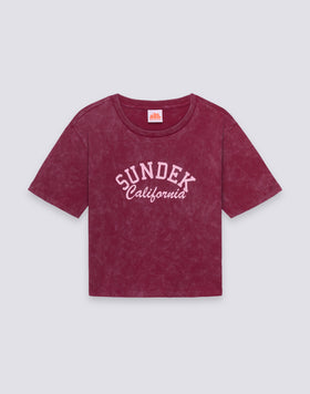 CAMISETA CROPPED DE MUJER CON LAVADO VINTAGE