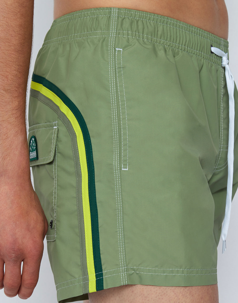 ICONIC TAFFETA STRETCH WAIST SWIM TRUNKS