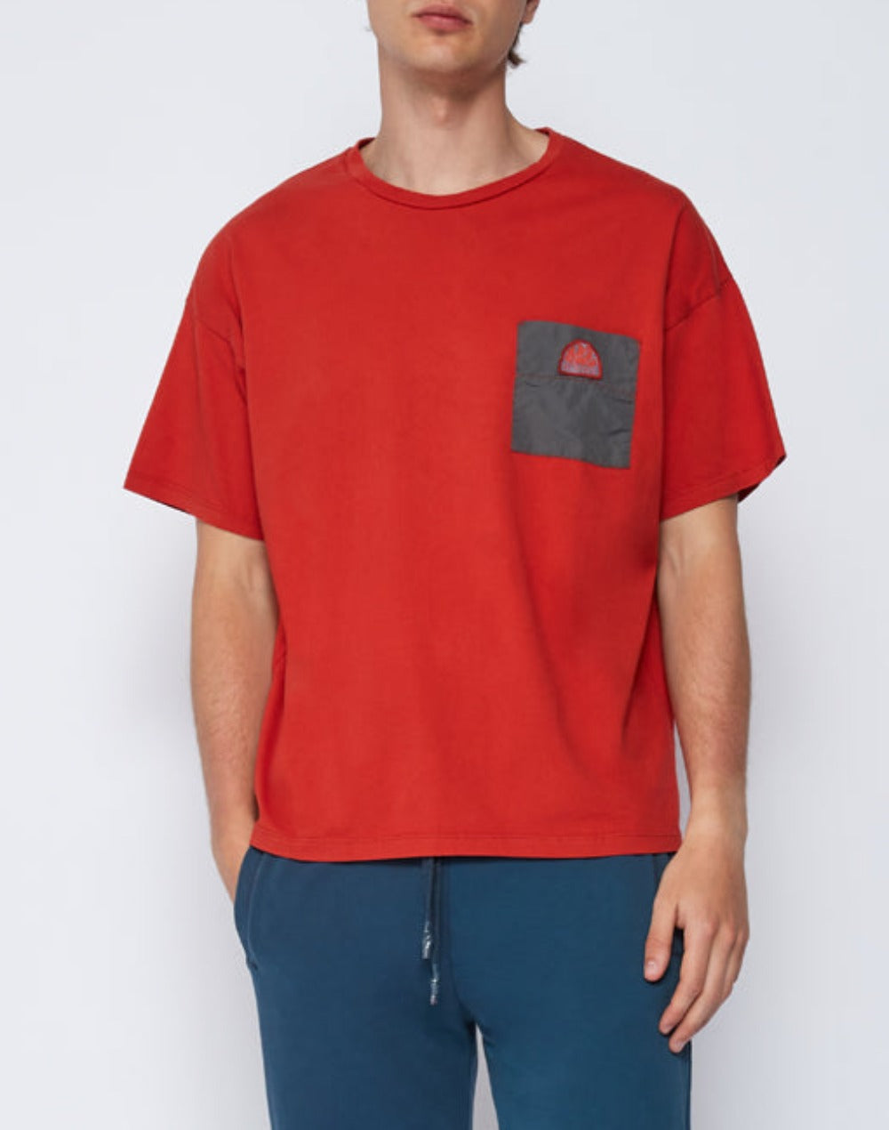 POCKET T-SHIRT