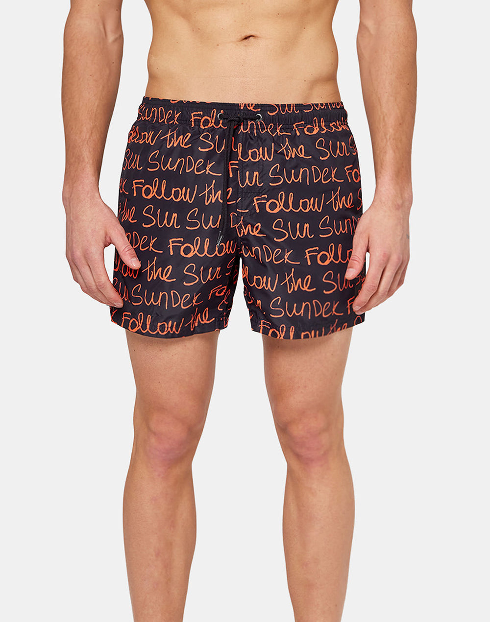 SWIM SHORTS WITH AN ELASTICATED WAISTBAND