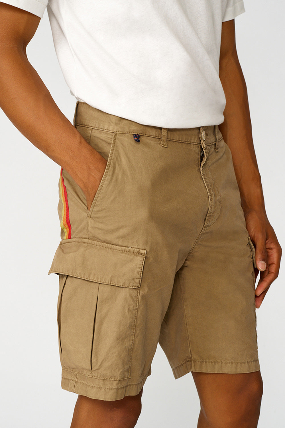 CARGO SHORTS IN GARMENT-DYED FABRIC WITH RAINBOW
